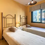 Spacious In アパート マルベーリャ